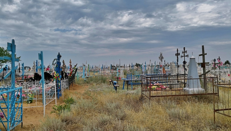 Der Friedhof von Nikolskoye