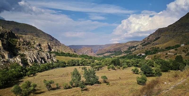 Fahrt durch den wunderschönen Kleinen Kaukasus